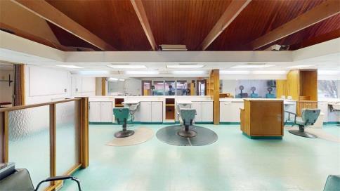More Photos Of 200 Eastwood Dr, Mount Vernon Storefront Retail Residential For Sale