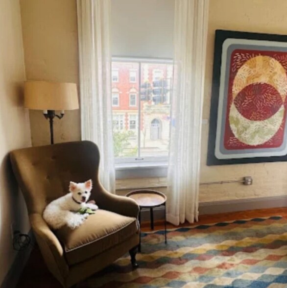 More Photos Of 297 North St, Pittsfield Hotel For Sale