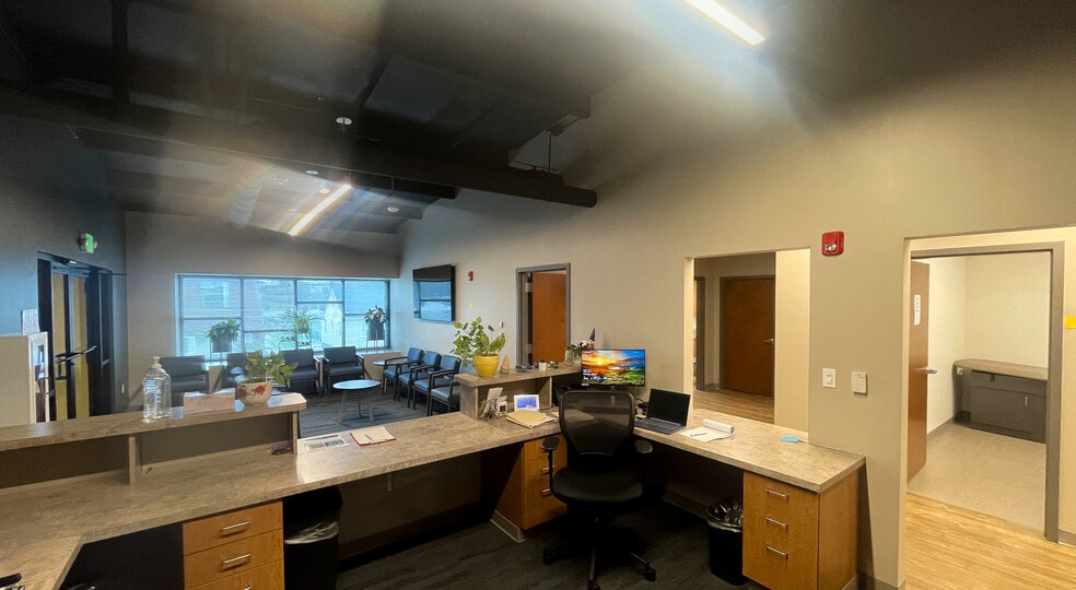 More Photos Of 7400 Holabird Ave, Baltimore Medical For Lease