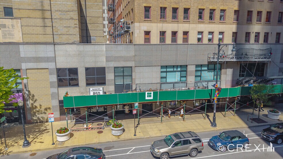 More Photos Of , Chicago Office For Sale