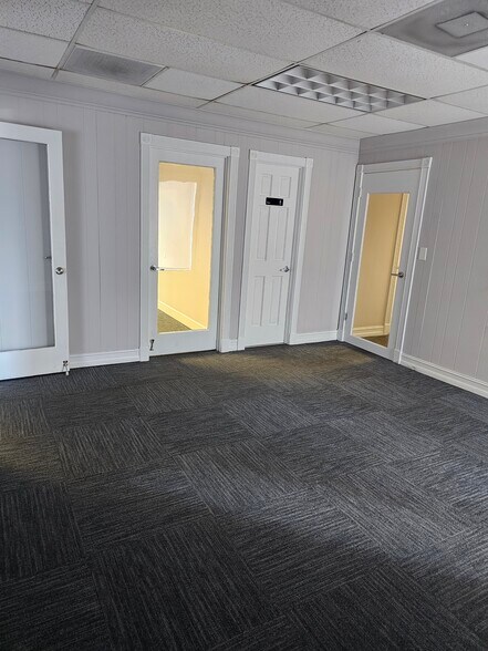 More Photos Of 3277 SE 14th Ave, Fort Lauderdale Warehouse For Lease