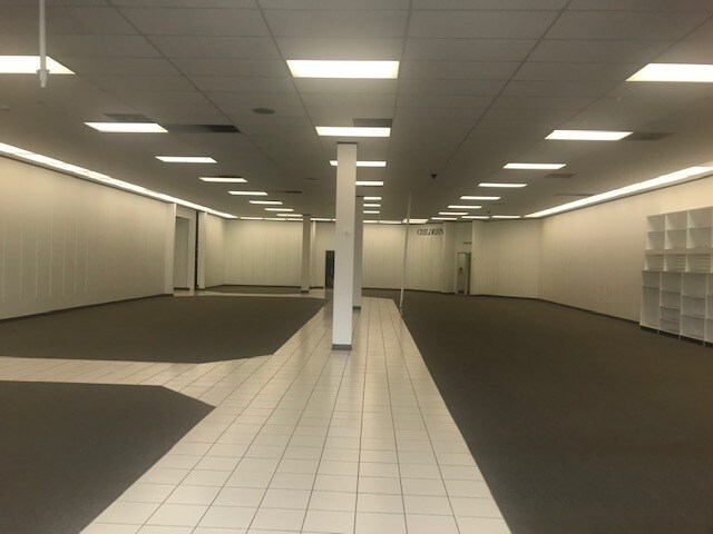 More Photos Of 1104 Highway 16 S, Graham Unknown For Lease