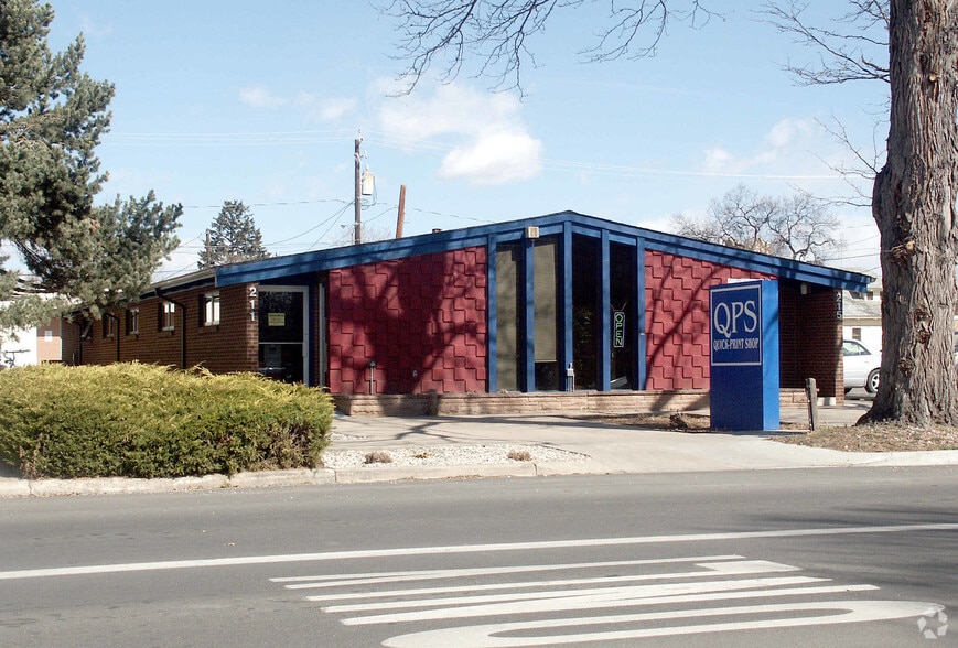 More Photos Of 215 E 7th St, Loveland Freestanding For Lease