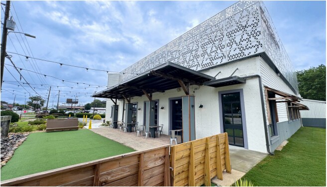 More Photos Of 1701 Browns Bridge Rd, Gainesville Restaurant For Sale