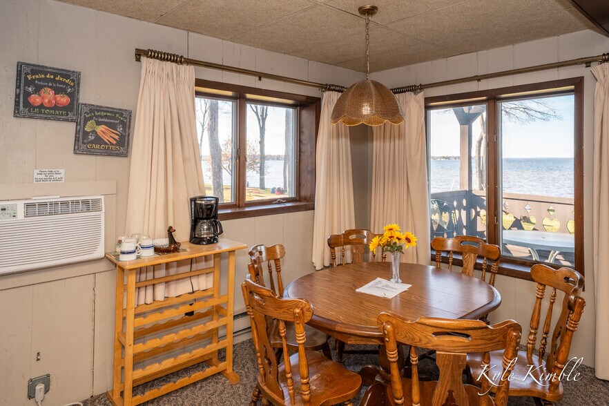 More Photos Of 104 W Houghton Lake Dr, Prudenville Hotel For Sale