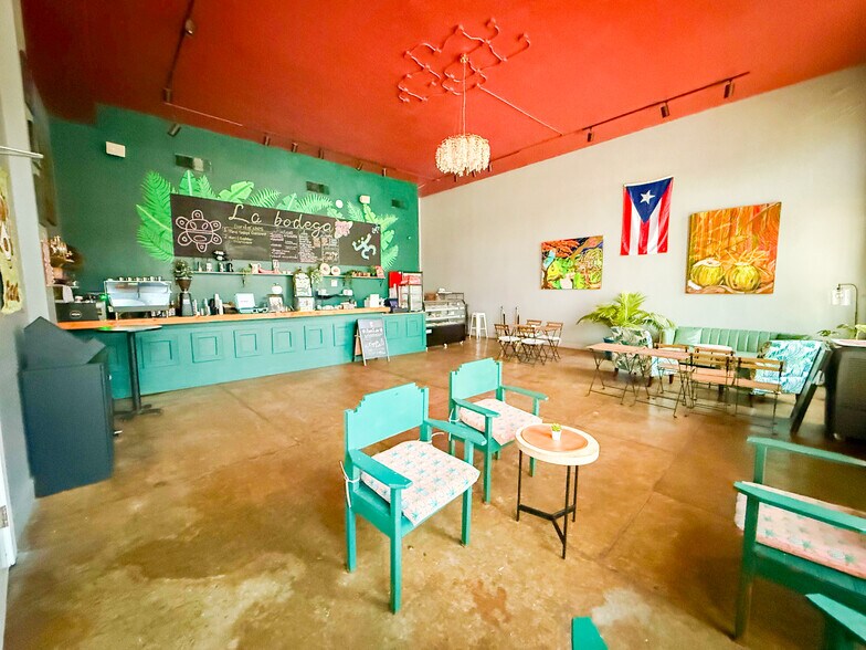 More Photos Of 910 S Alamo St, San Antonio Restaurant For Lease