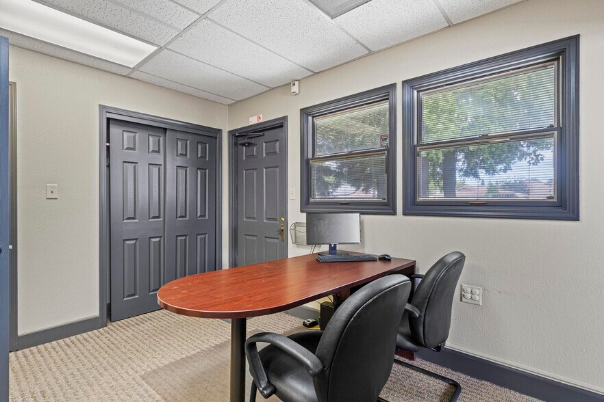 More Photos Of 1045 Live Oak Blvd, Yuba City Medical For Lease