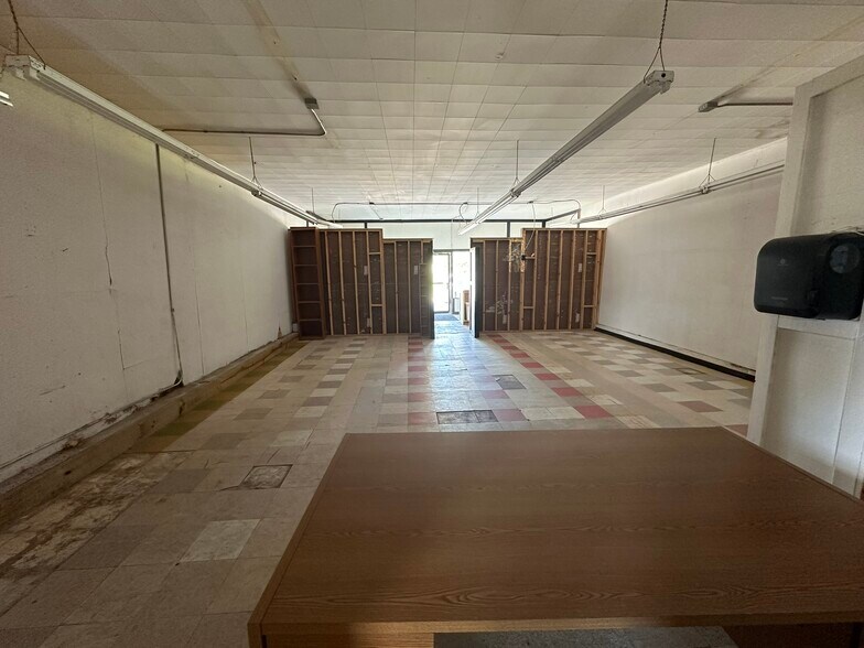More Photos Of 190 S Commerce St, Frankston Restaurant For Sale