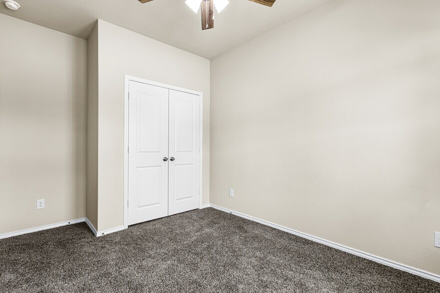 More Photos Of 8911 FM 1560, San Antonio Multifamily For Sale