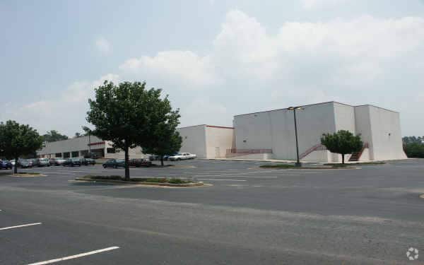 More Photos Of 274 Highway 138 SW, Riverdale Movie Theatre For Sale