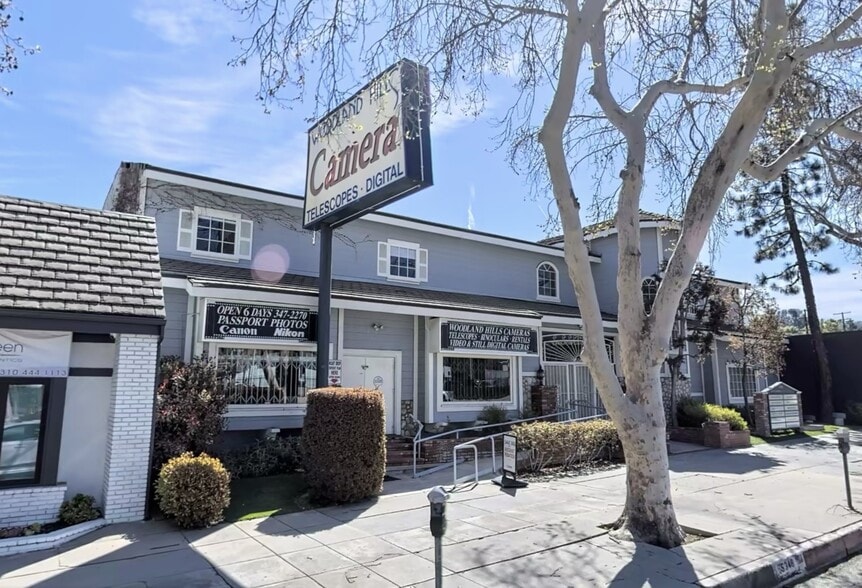 Primary Photo Of 5348 Topanga Canyon Blvd, Woodland Hills Medical For Lease