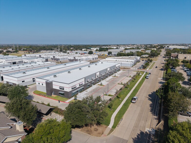 More Photos Of 2313 Tarpley Rd, Carrollton Showroom For Sale