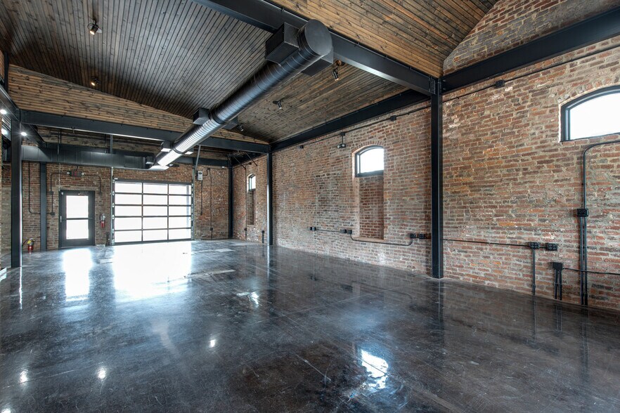 More Photos Of 1314 Jo Johnston Ave, Nashville Freestanding For Sale