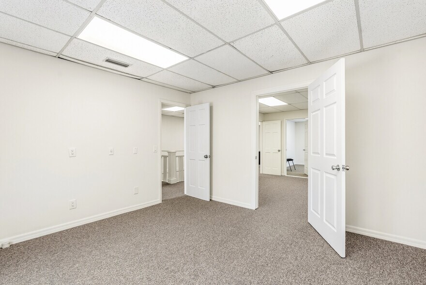 More Photos Of 1507 20th St, Vero Beach Medical For Lease