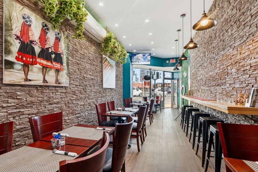 More Photos Of 379 Sunrise Hwy, Lynbrook Storefront Retail Office For Sale