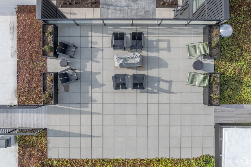 More Photos Of 208 N Samish Way, Bellingham Apartments For Lease