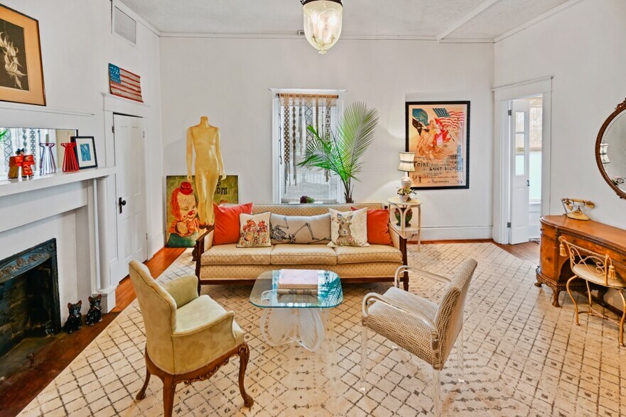 More Photos Of 3532 S Fulton Ave, Hapeville Lodge Meeting Hall For Sale