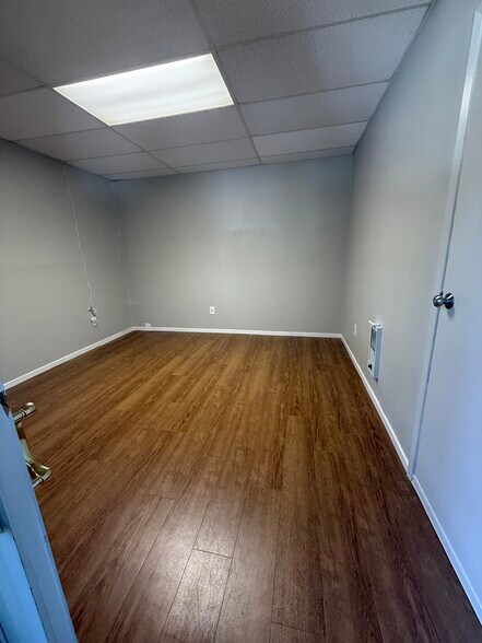 More Photos Of 1038 2nd St, Lafayette Apartments For Lease