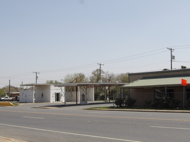 More Photos Of 102 Colorado st, Rio Hondo Daycare Center For Sale