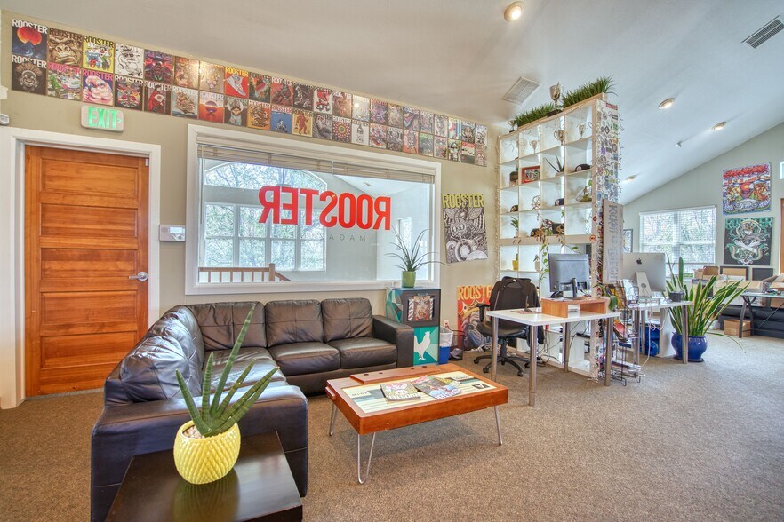 More Photos Of 7101 LaVista, Niwot Medical For Sale