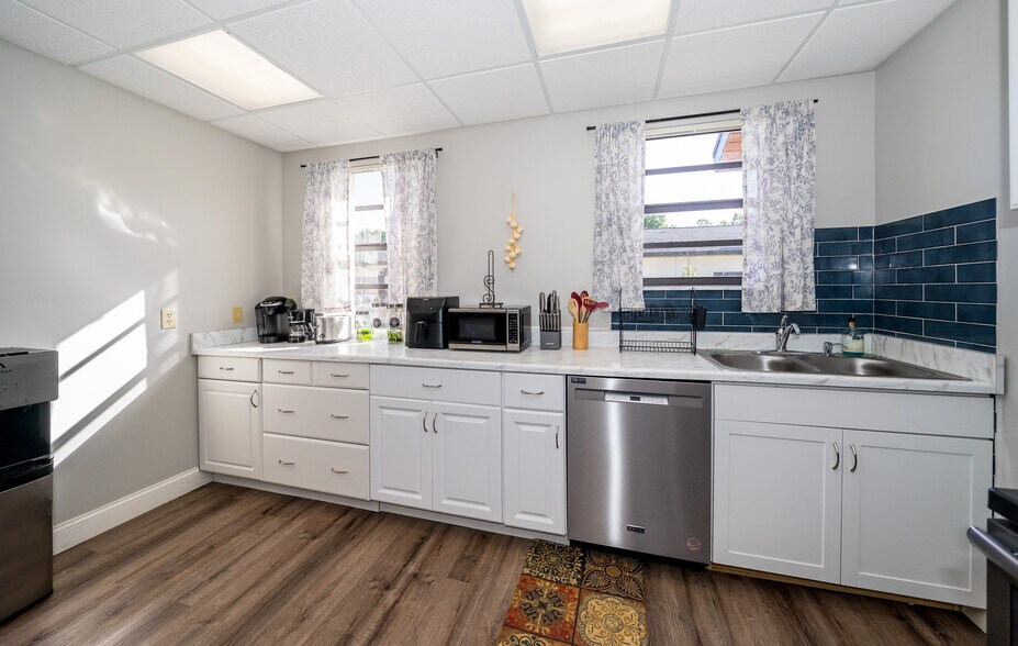 More Photos Of 13042 Tarpon Springs Rd, Odessa Religious Facility For Sale
