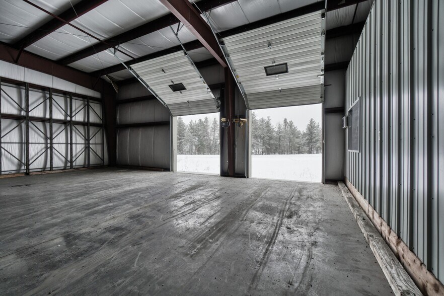 More Photos Of W4350 Myner Dr, Vulcan Warehouse For Sale