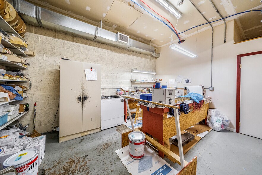 More Photos Of 2336 E Platte Ave, Colorado Springs Industrial For Sale