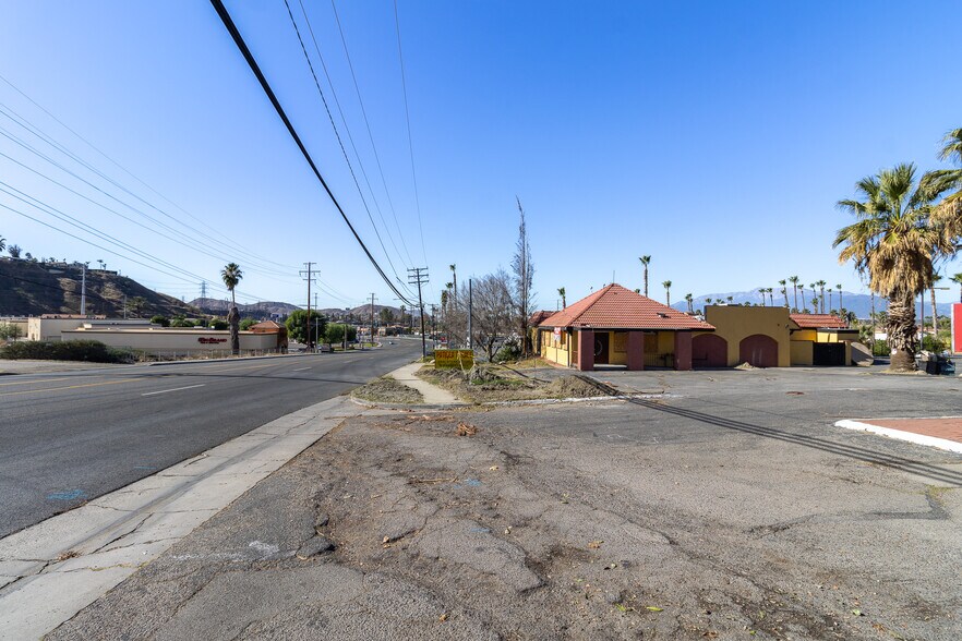 More Photos Of 1431 E Washington St, Colton Restaurant For Sale