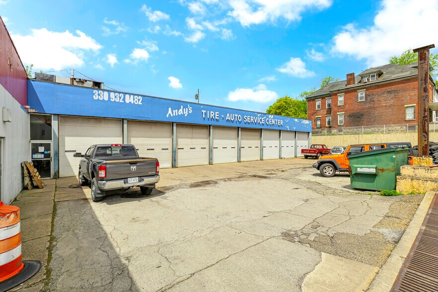 More Photos Of 653 Walnut St, East Liverpool General Retail For Sale