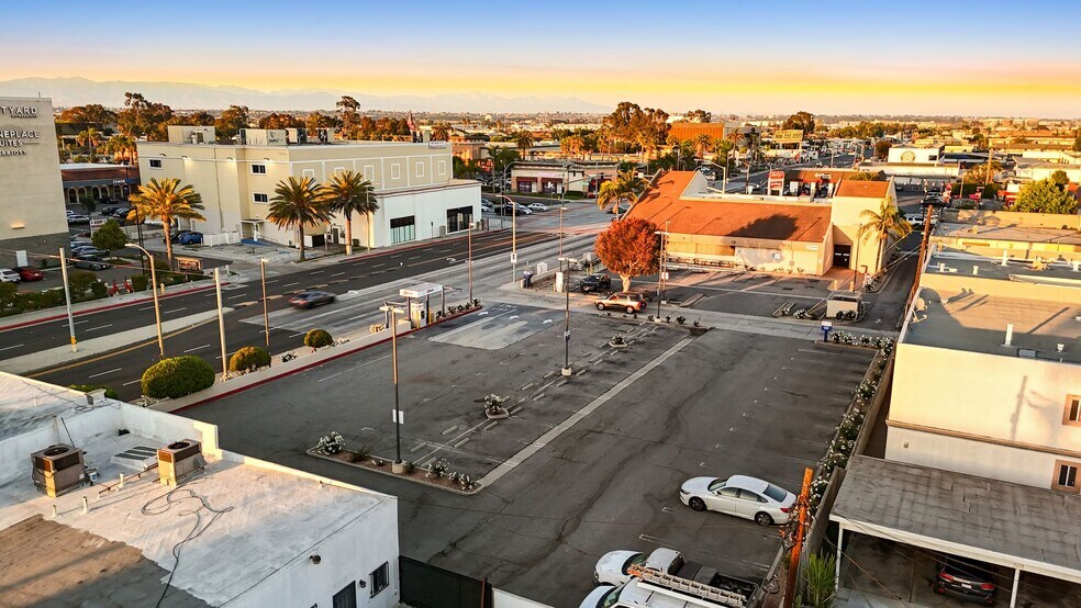 More Photos Of 12801 Hawthorne Blvd, Hawthorne General Retail For Sale