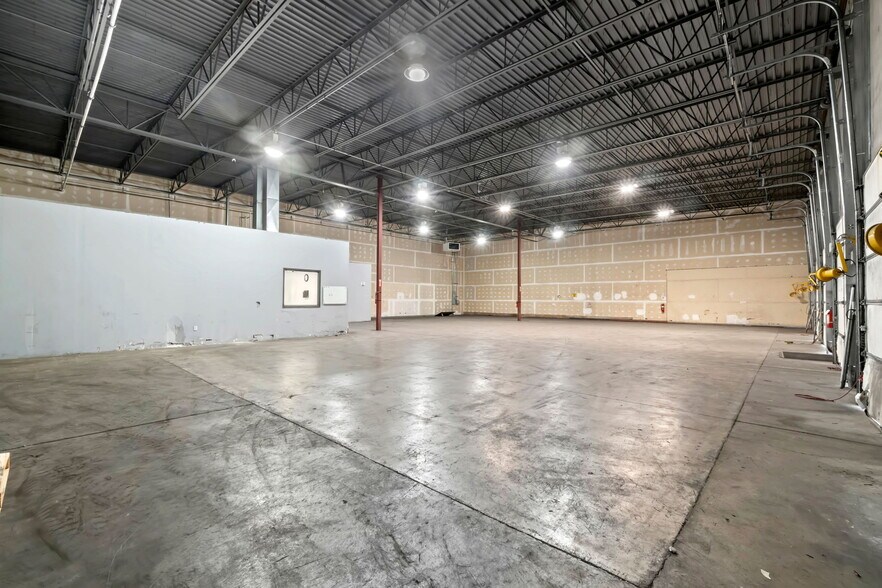 More Photos Of 101 Lexington Ave, Cheyenne Warehouse For Lease