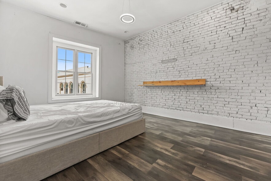 More Photos Of 49 Wall St, Norwalk Storefront Retail Office For Sale