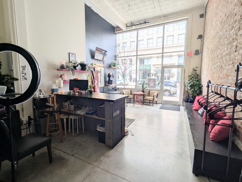 More Photos Of 1424 Washington Ave, Saint Louis Office For Lease