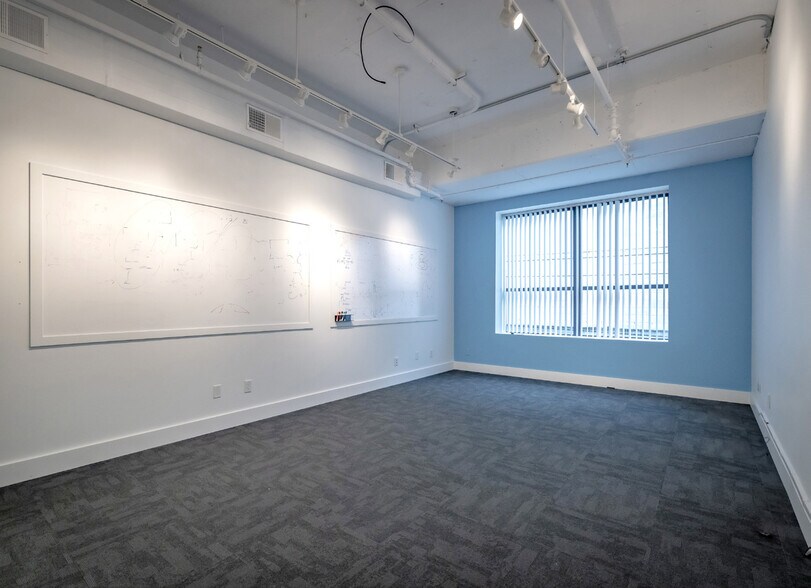 More Photos Of 118-128 W 6th Ave, Vancouver Apartments For Sale