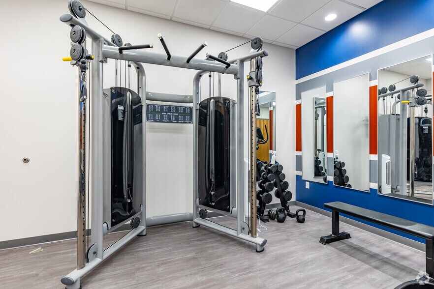 More Photos Of 4715 Data Ct, Orlando Office For Sale