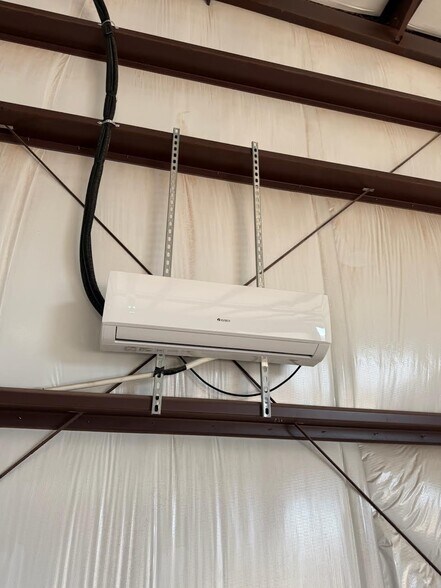 More Photos Of 421 N 5500 W, Hurricane Unknown For Lease
