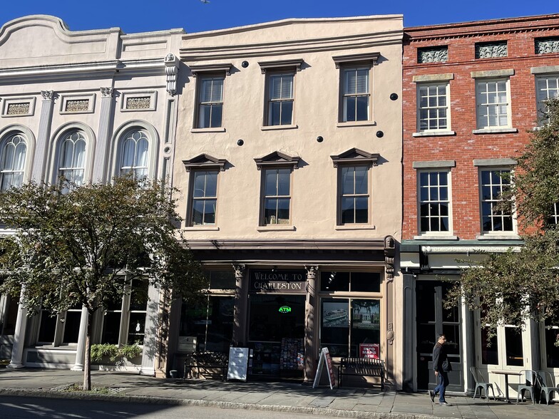 More Photos Of 231 Meeting St, Charleston Storefront Retail Office For Lease