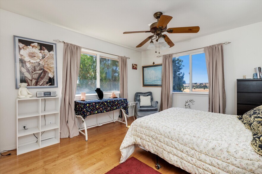 More Photos Of 5055 Rancho La Loma Linda Dr, Paso Robles Specialty For Sale