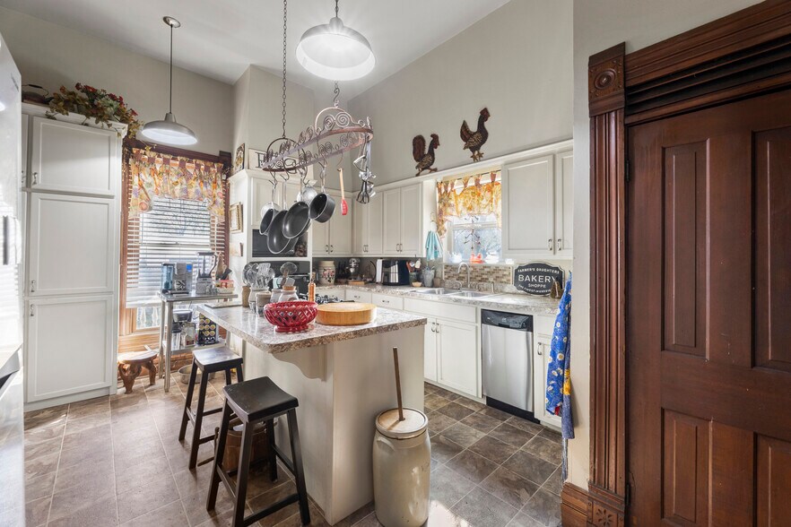 More Photos Of 3303 Ranch Road 1869, Liberty Hill Specialty For Sale