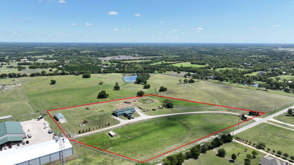 Primary Photo Of 1253 N Hill St, Van Alstyne Light Distribution For Sale