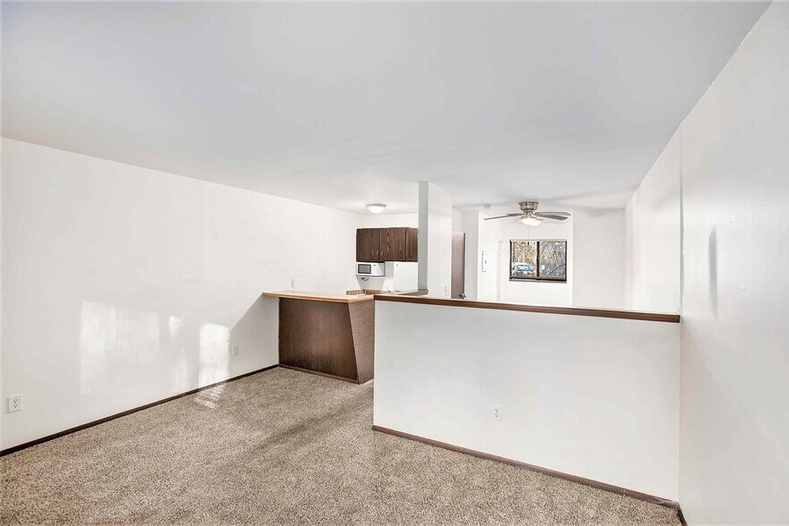 More Photos Of 3930-3950 N Cherry St, Kansas City Apartments For Sale