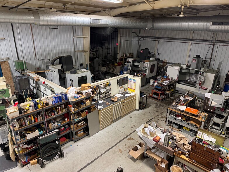 More Photos Of 24108 S Northern Illinois Dr, Channahon Warehouse For Sale