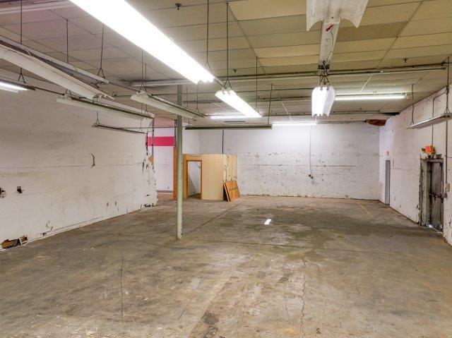 More Photos Of 4313-4315 Clinton Hwy, Knoxville Storefront For Lease