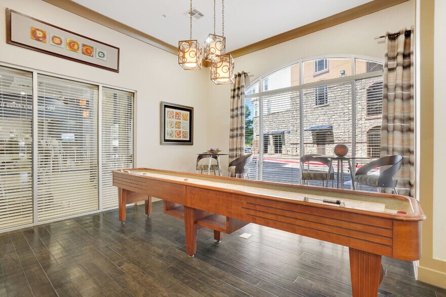 More Photos Of 1601 E Debbie Ln, Mansfield Apartments For Lease