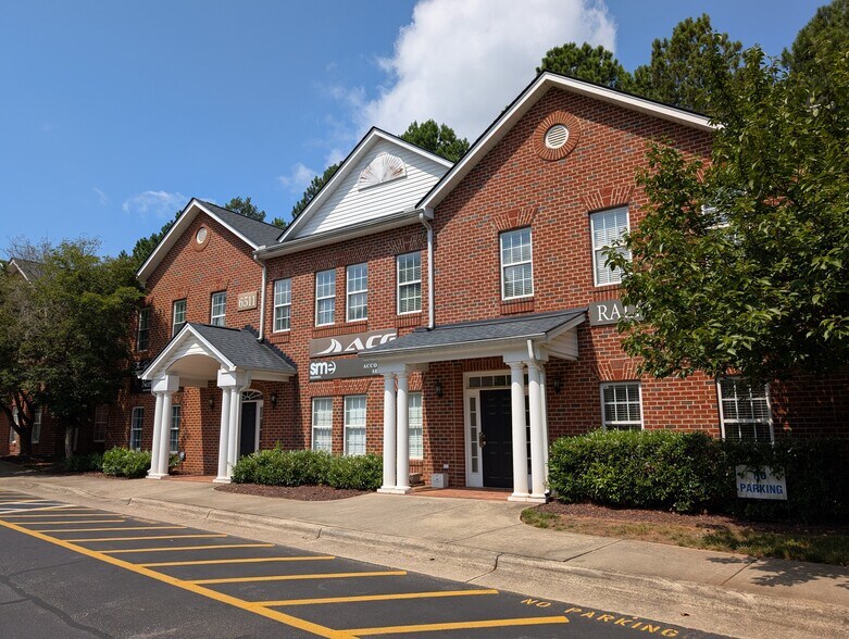 More Photos Of 6511 Creedmoor Rd, Raleigh Office For Lease