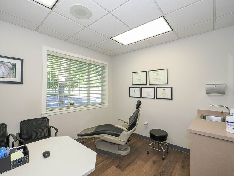 More Photos Of 3105 W 5400 S, Salt Lake City Medical For Sale
