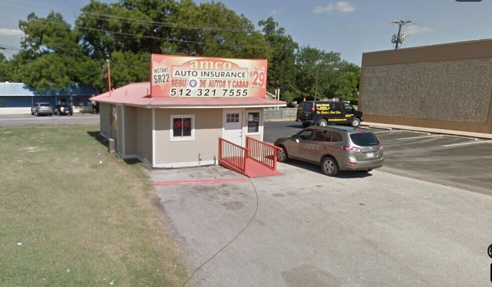 Primary Photo Of 99 Tx-150-loop, Bastrop Freestanding For Sale