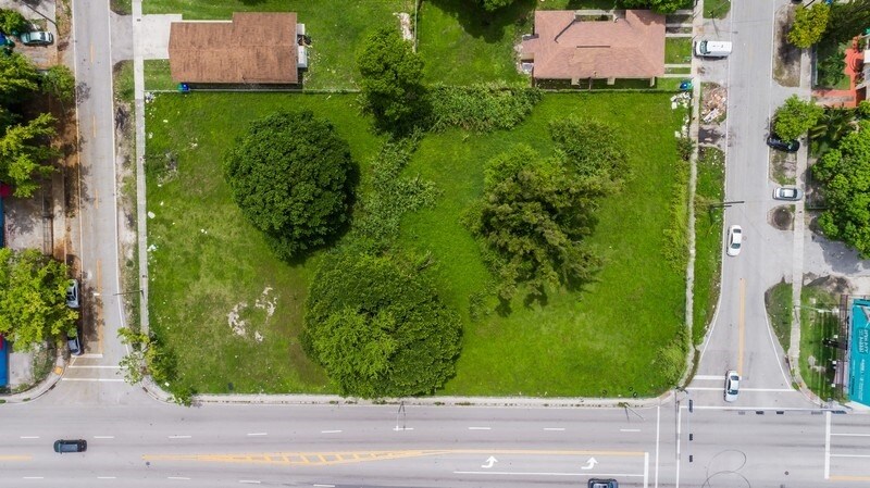 More Photos Of 4900 NW 17th Ave, Miami Land For Lease