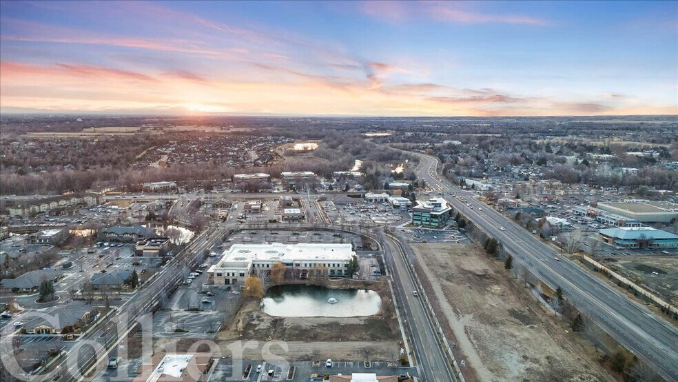 Primary Photo Of 441 E Riverside Dr, Eagle Restaurant For Lease