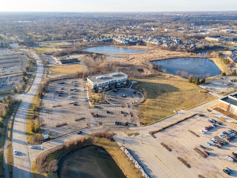 More Photos Of 21660 W Field Pky, Deer Park Office For Sale